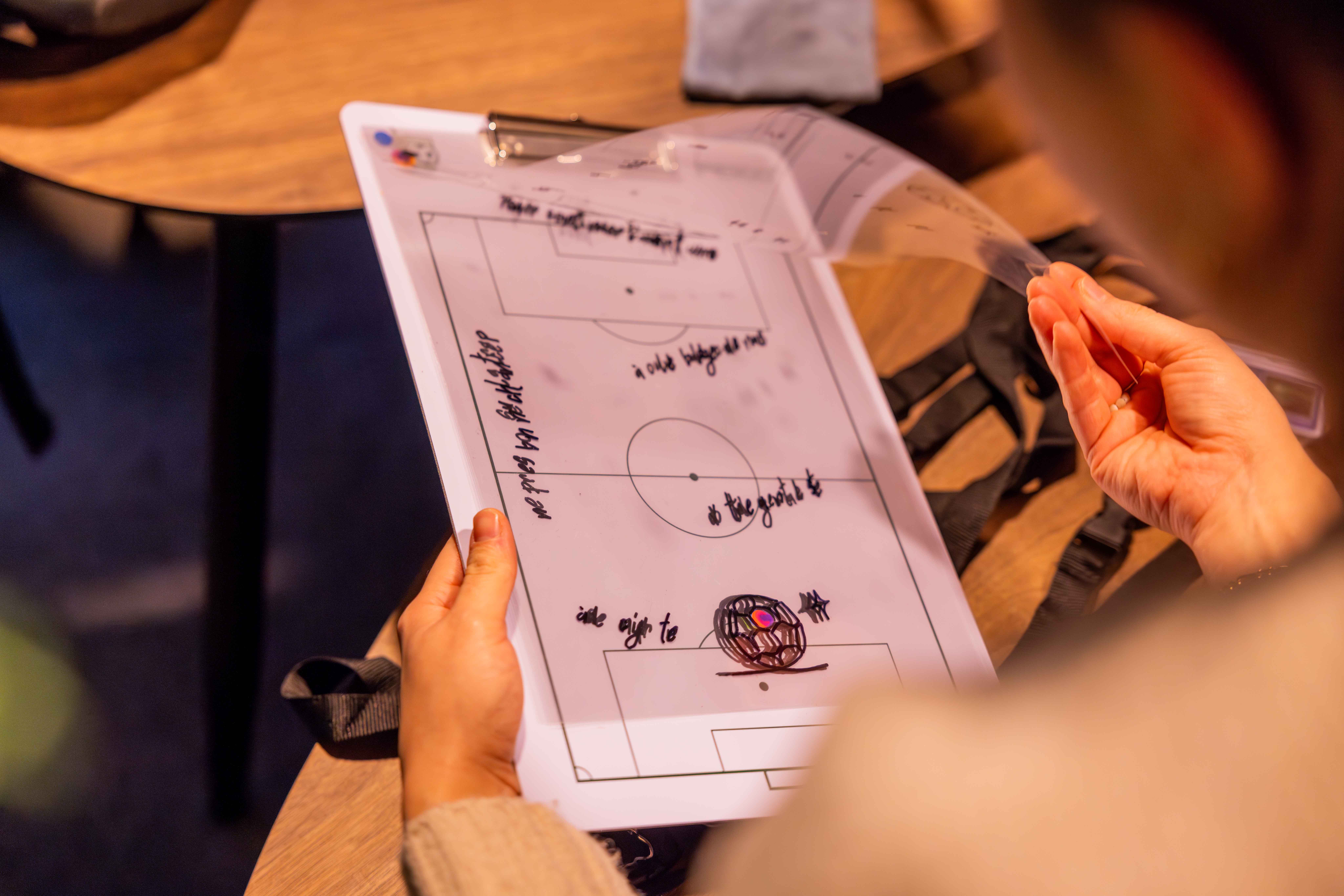 2019 Salon ELUCEO DCoppieters HD13