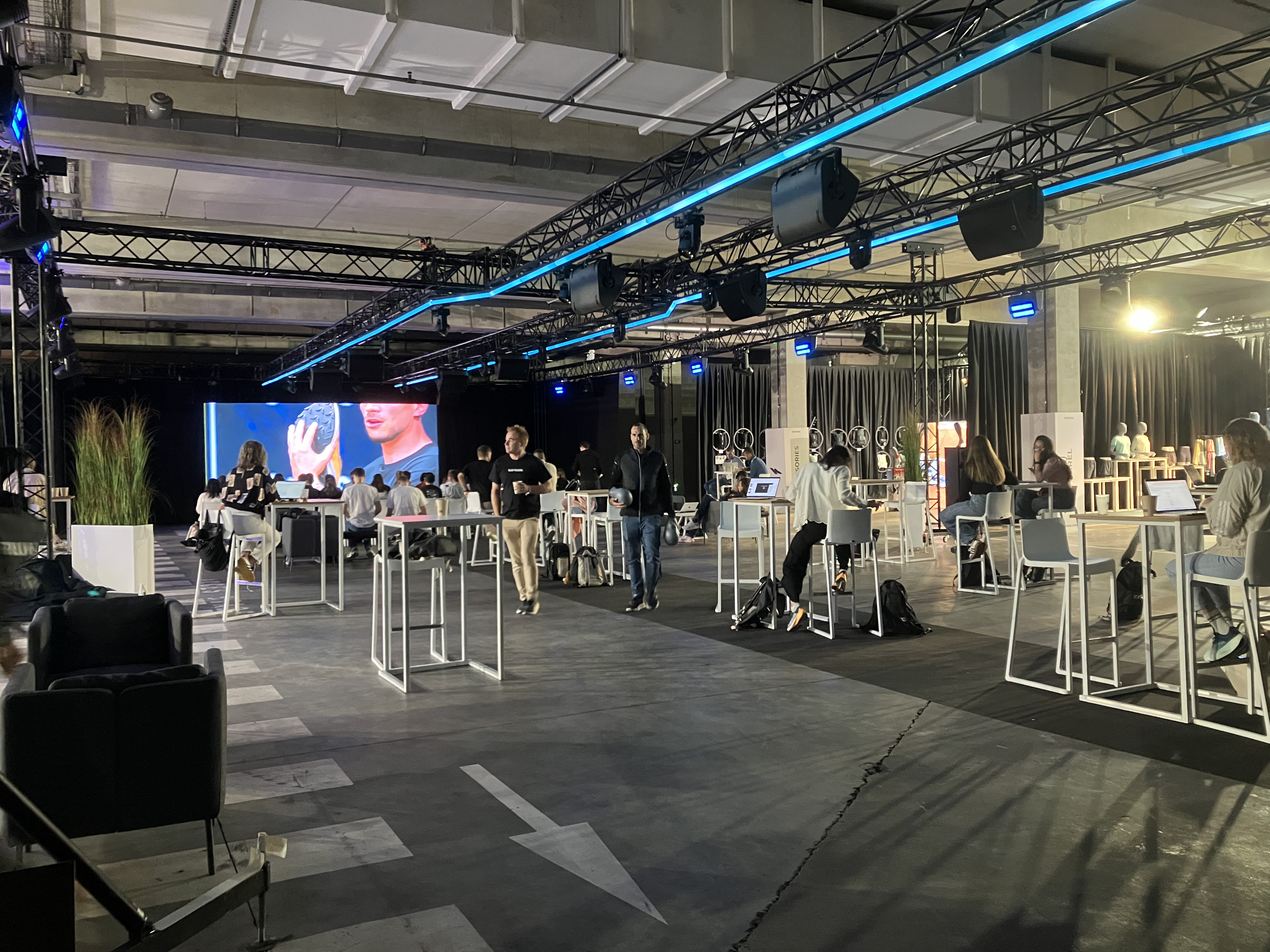 PK bus Lancement vehicules BD Stade 8