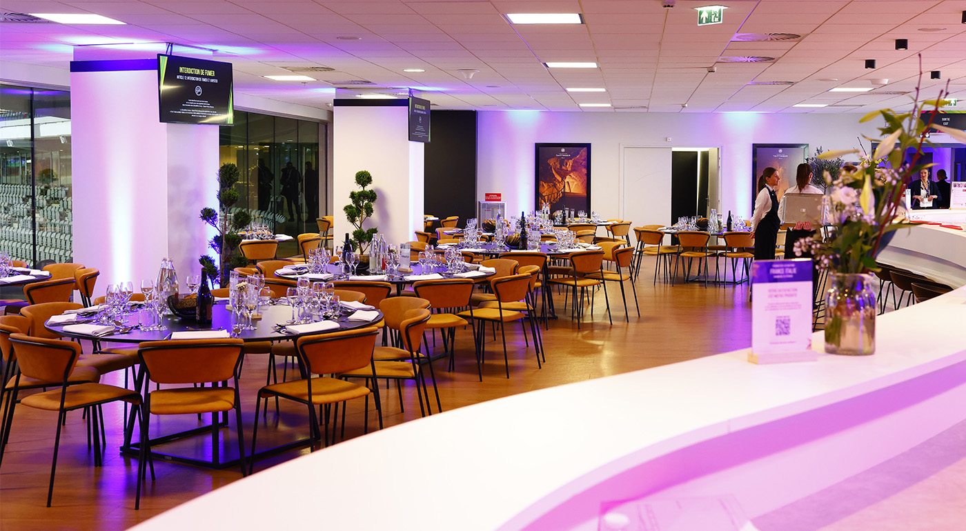 Loges ou salons VIP : quelle prestation hospitalité choisir selon vos invités ?